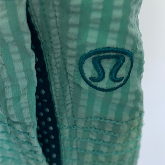 Lulu Lemon Shorts - Picture 3 of 4